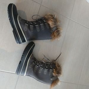 Esprit boots